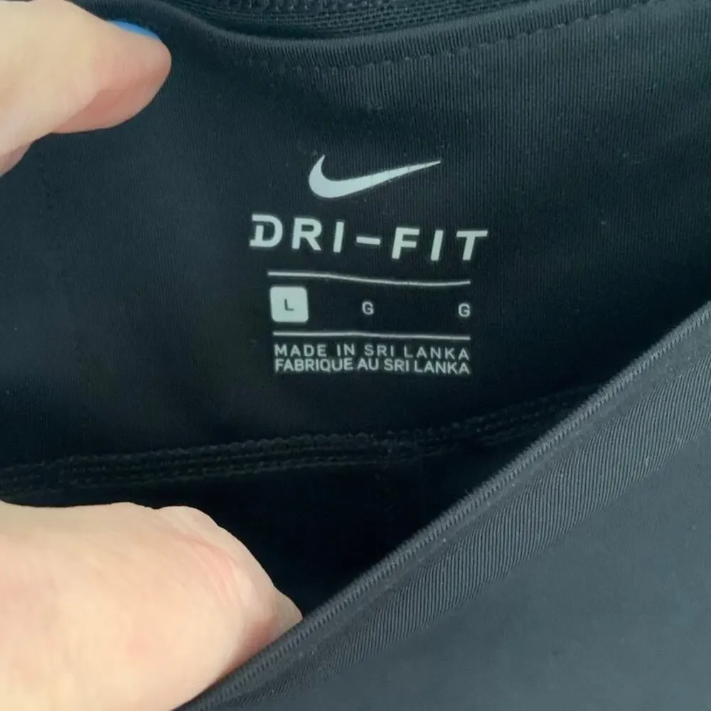 Nike Black Women's Ankle‎ legging size 6